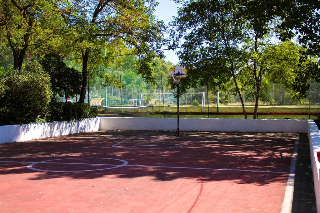 Villaggio Camping Rancho Cagnano Varano Zewnętrze zdjęcie
